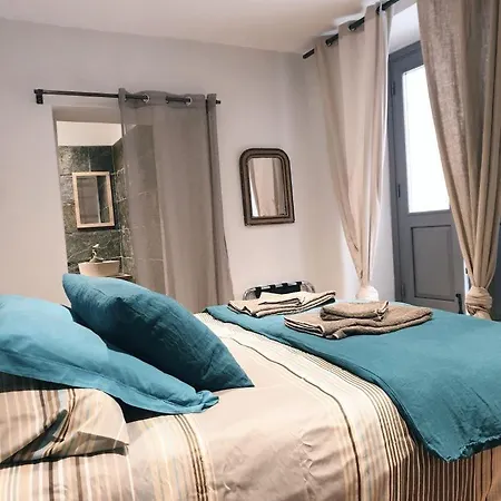 De Charme Au Coeur De La Citadelle De Bastia Holiday home