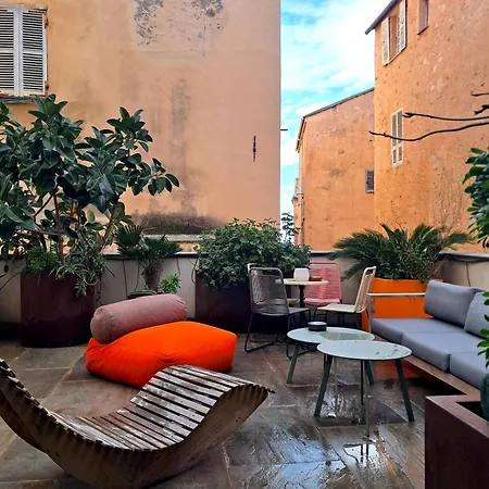 De Charme Au Coeur De La Citadelle De Bastia