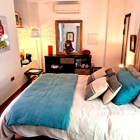 Gasthuis De Charme Au Coeur De La Citadelle De Bastia (Corsica)