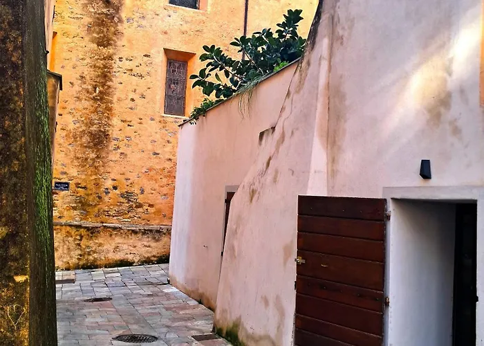 De Charme Au Coeur De La Citadelle De 3*